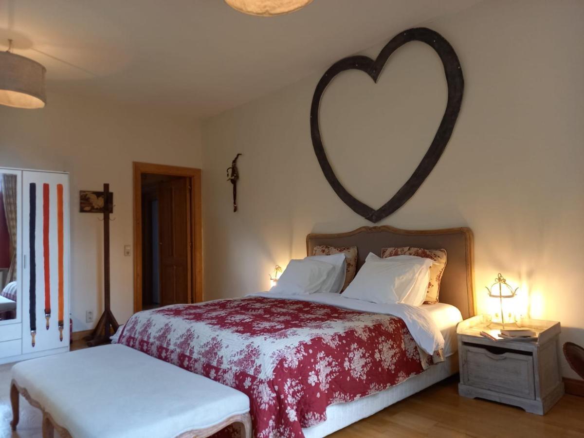 La Tour D'Heloise - 10' De Bruxelles Bed & Breakfast Ла Юлп Екстериор снимка
